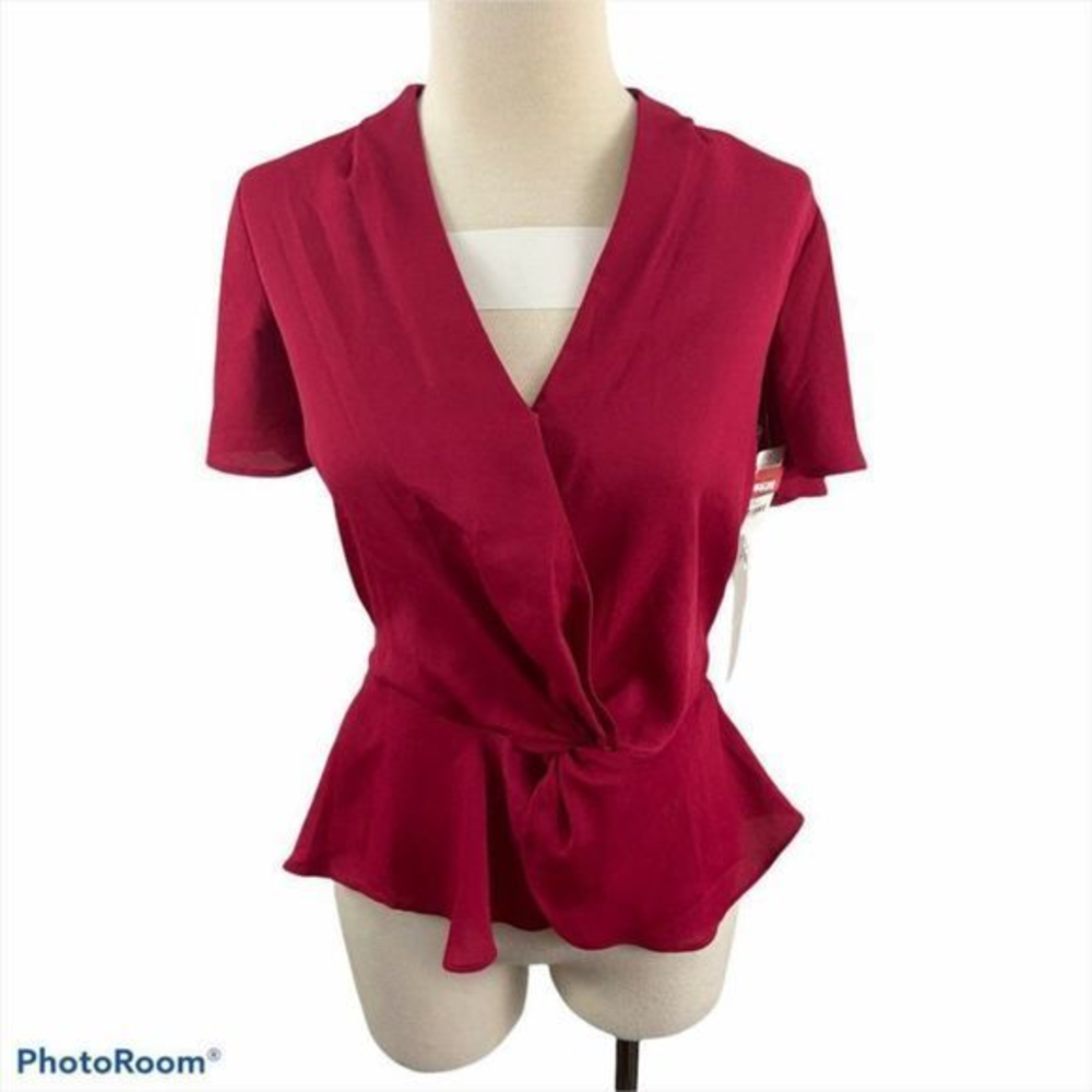 NWT CHELSEA28 Red Beetroot V‎ Neck Blouse (XXS)